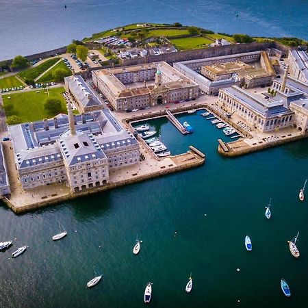 Two-Bedroom Apartment At Royal William Yard, Plymouth Eksteriør bilde