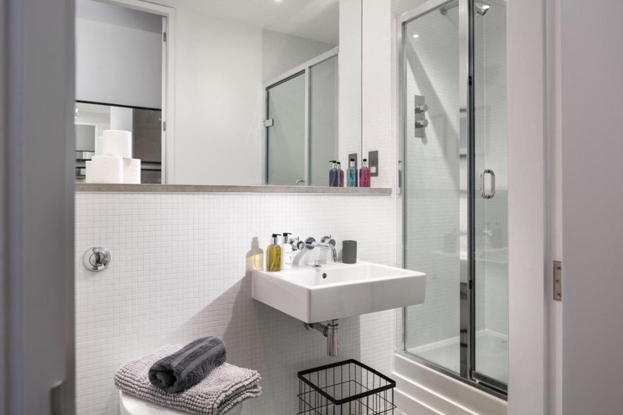 Two-Bedroom Apartment At Royal William Yard, Plymouth Eksteriør bilde